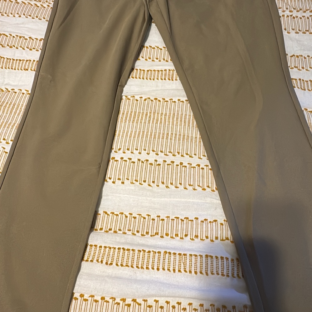 Old Navy Men's Khaki Chinos